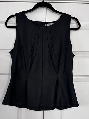 Jennifer Black Pleated Sleeveless Peplum Top Size Medium NWT